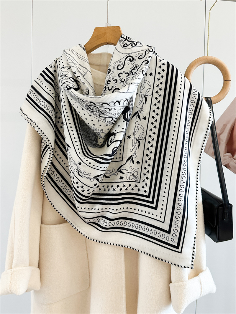 Syal Campuran Sutra dan Wol 13 - Winter Clothing Hong Kong ulasan dan harga
